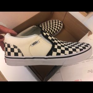 BRAND NEW never worn slip on vans